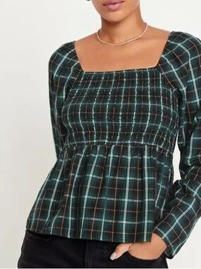 NWT Old Navy Smocked Seersucker Plaid Top size L